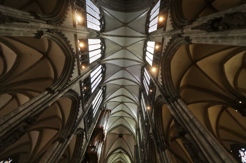 cologne roof wide