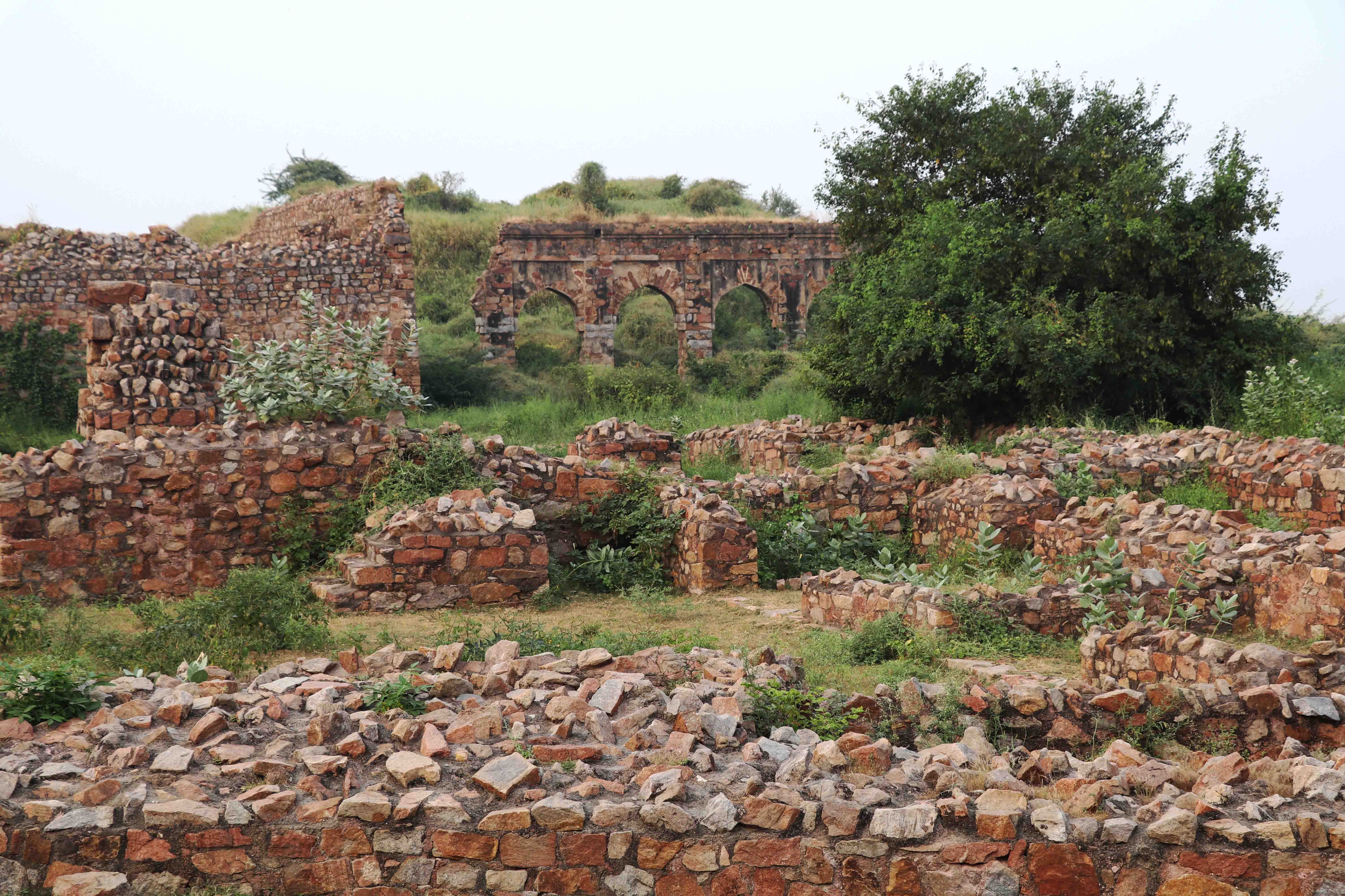 tughlaqabad-ruins