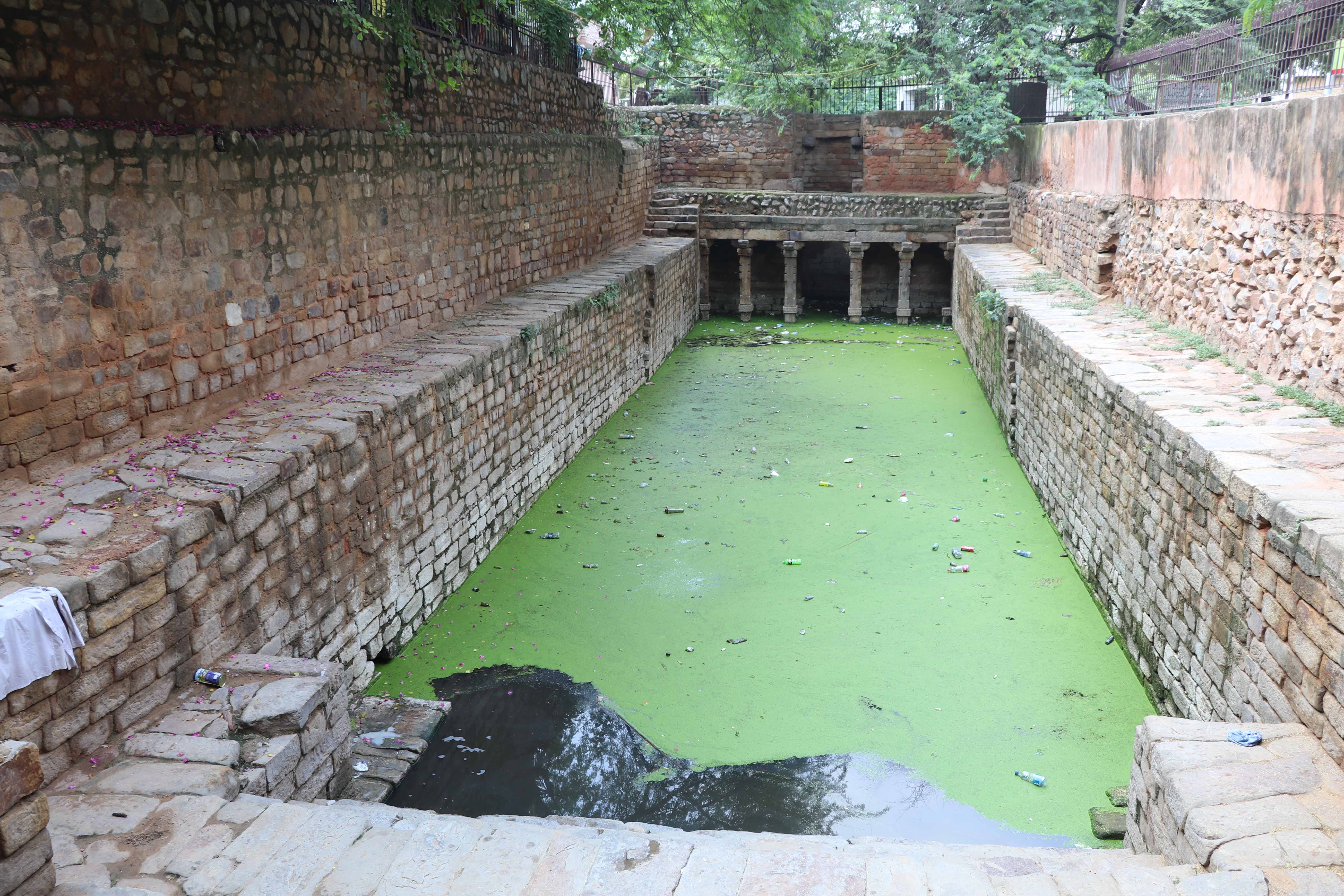 Meh10 Gandhak Baoli wide