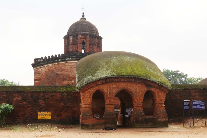 madan mohan first look