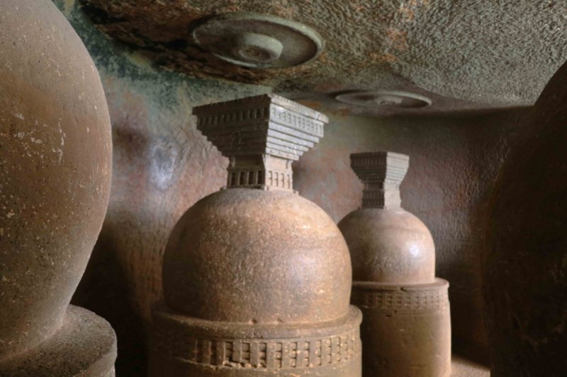 HR Bhaje 14 stupas